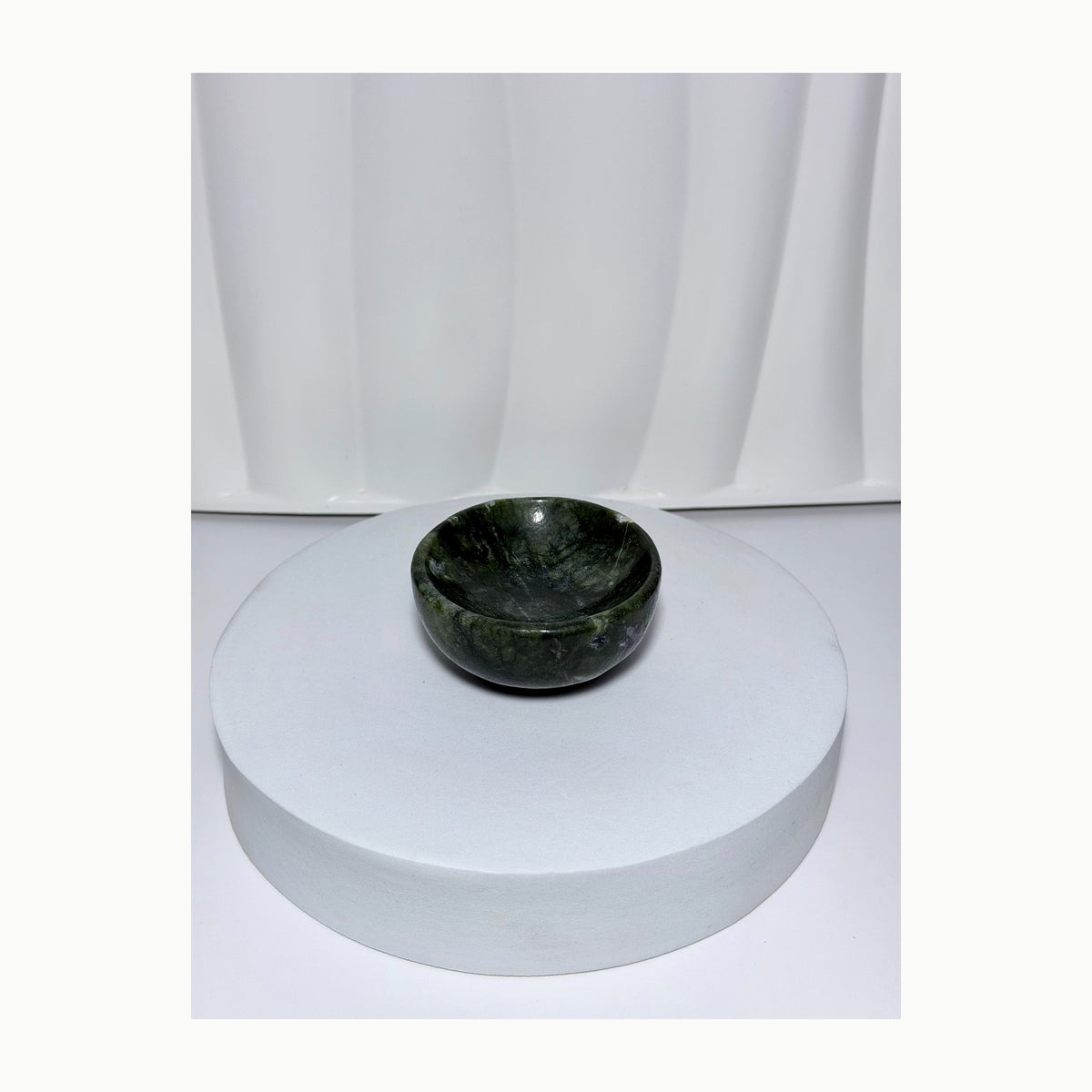 Nephrite Jade hand-carved tea cup