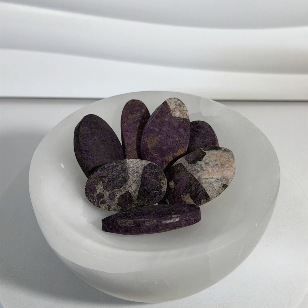 Phosphosiderite small palmstones intuitive pick