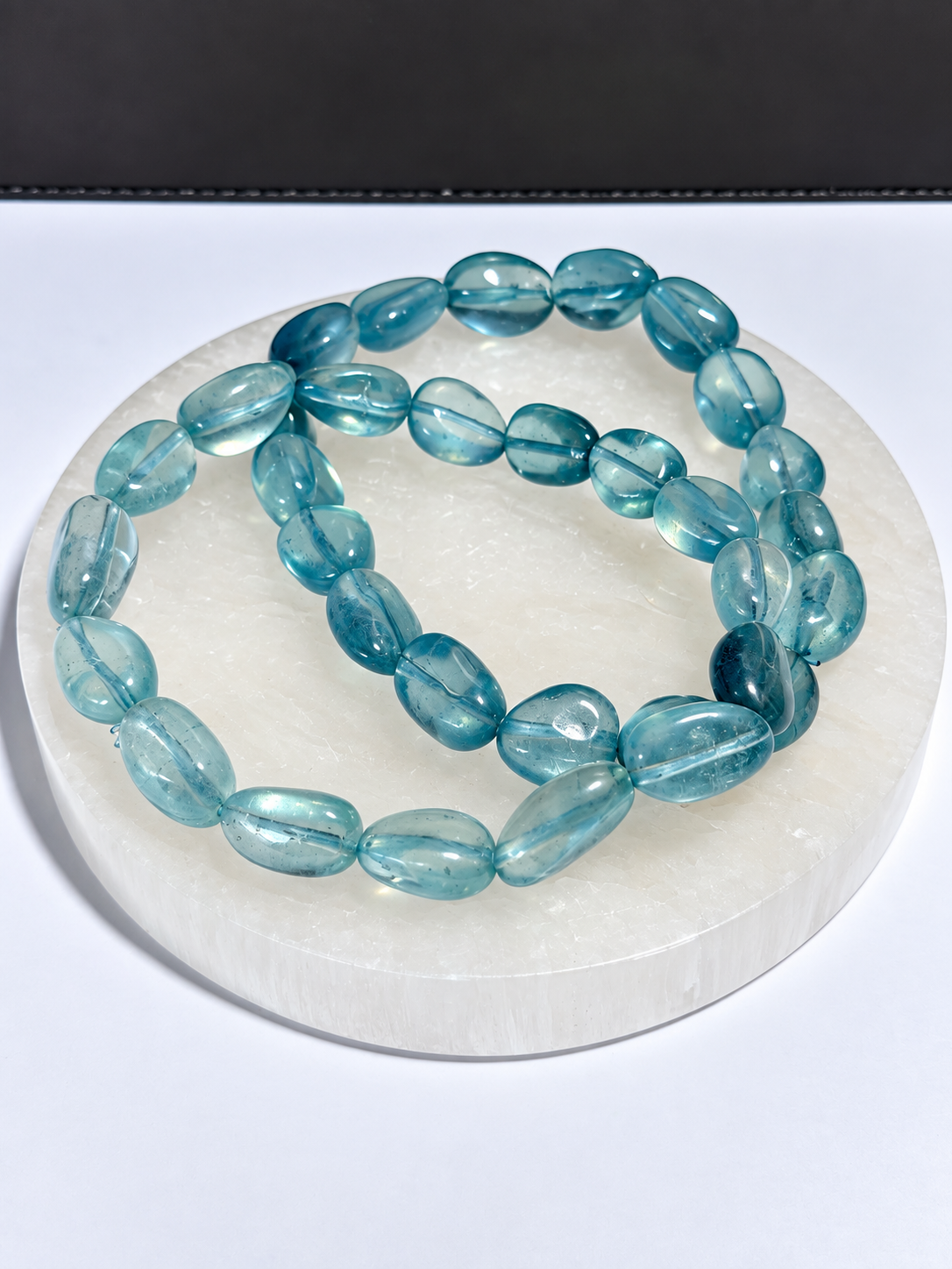 Aquamarine nugget stretch bracelet